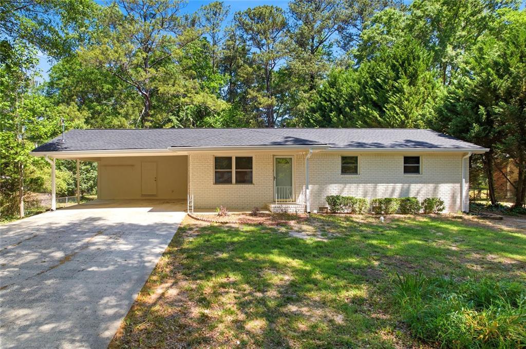 3648 Sharon Dr., Powder Springs, GA 30127