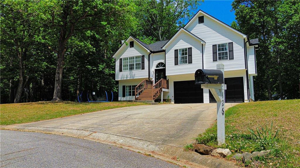 126 Millers Dr., Dallas, GA 30157