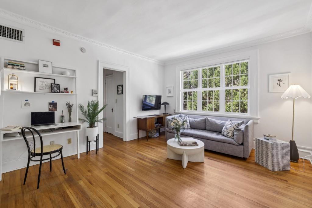 70 Sheridan Dr. #9, Atlanta, GA 30305