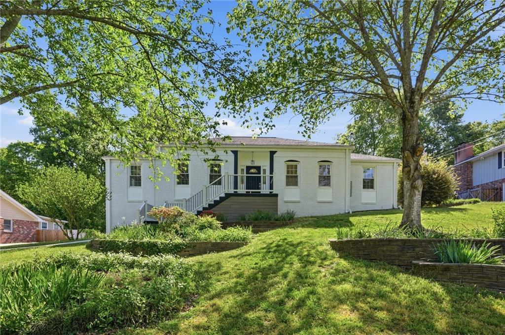 663 Foxcroft Cir., Marietta, GA 30067