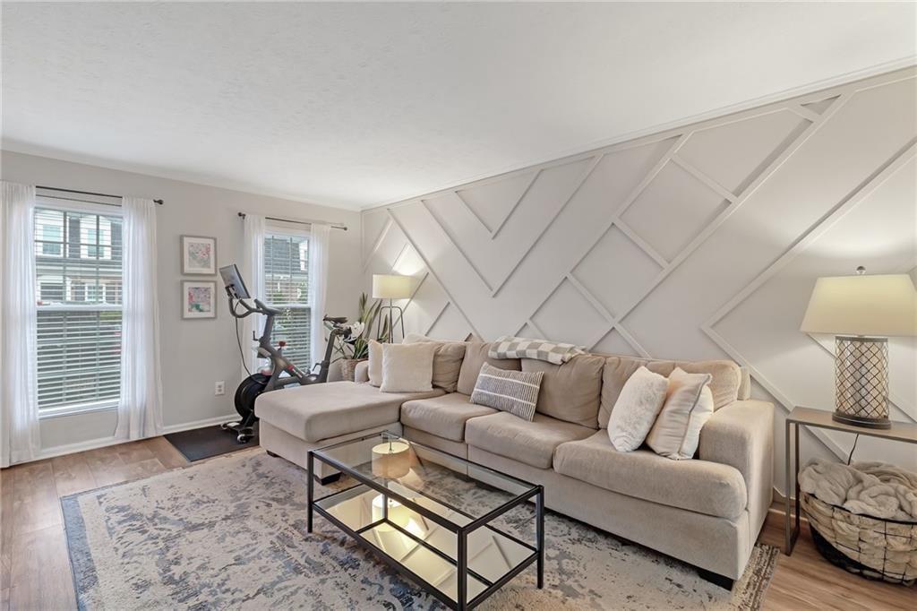 12 Surry County Place Nw, Atlanta, GA 30318