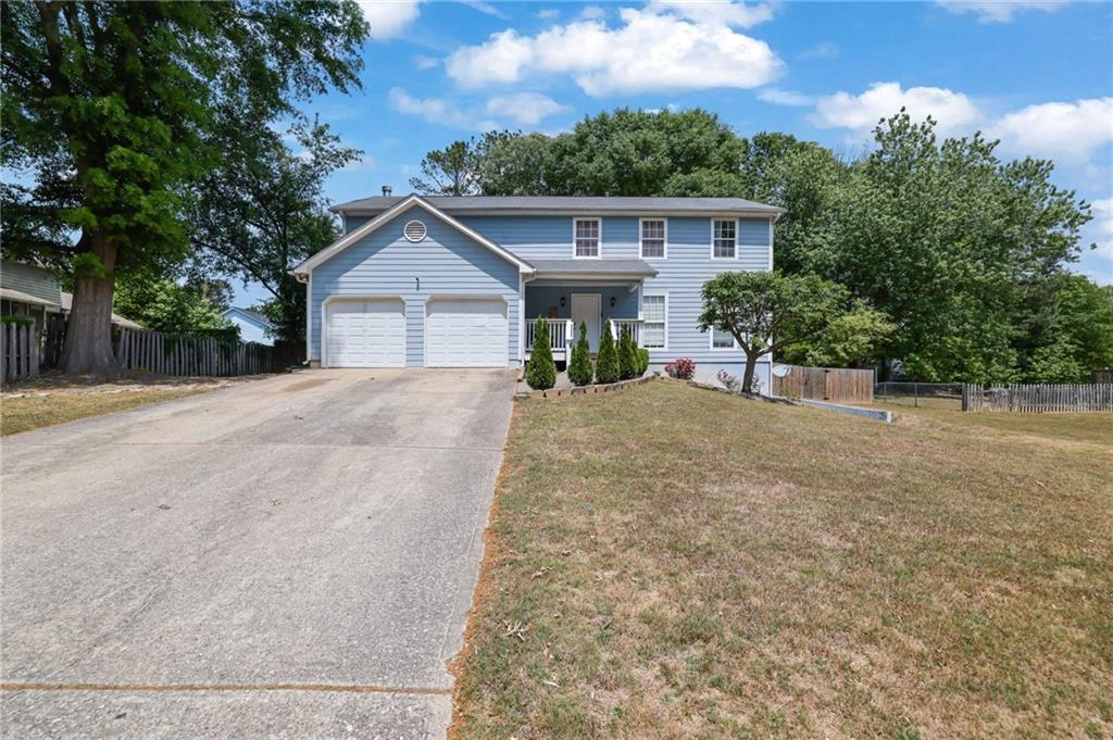 1895 Meadowchase Ct., Snellville, GA 30078