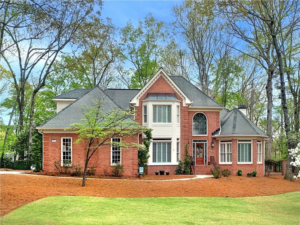 210 Wicklawn Way, Roswell, GA 30076