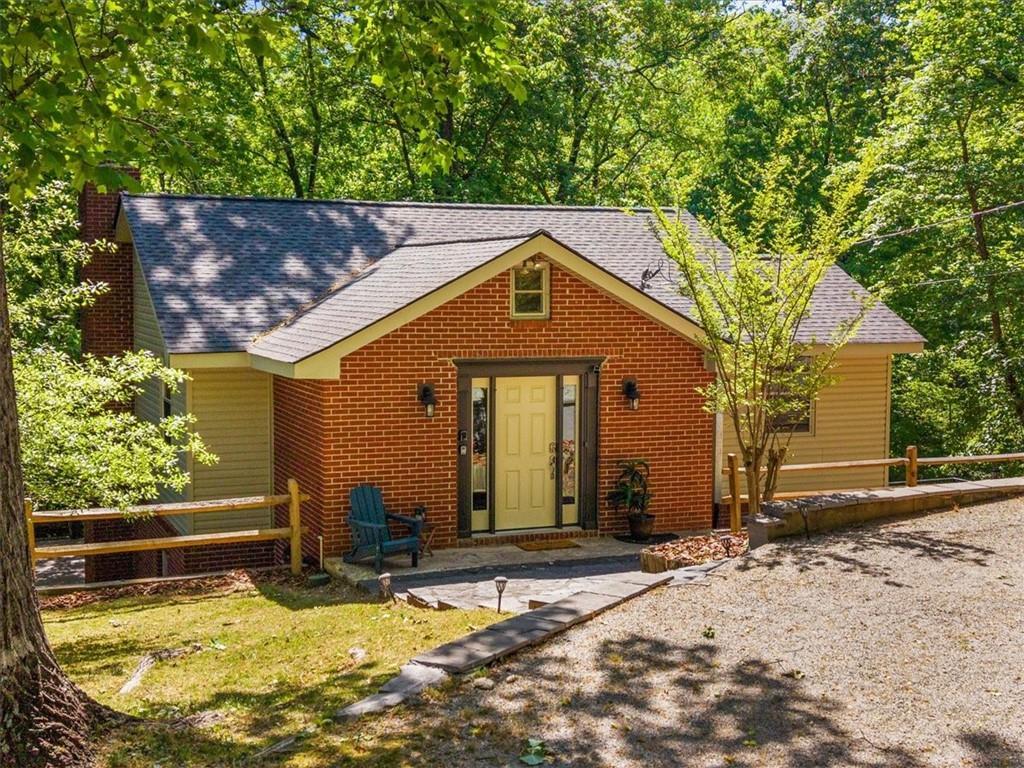 9670 Lee Cir., Gainesville, GA 30506