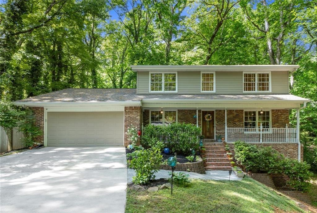3025 Mountain Creek Ct., Roswell, GA 30075