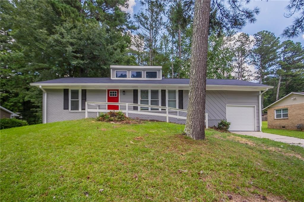 2466 Fairway Cir., Atlanta, GA 30331