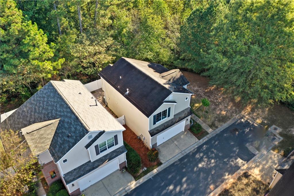 279 Hiawassee Dr., Woodstock, GA 30188