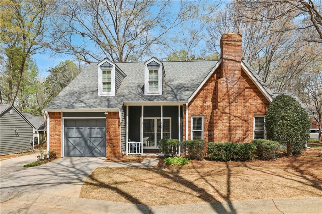 615 Roswell Green Ln., Roswell, GA 30075