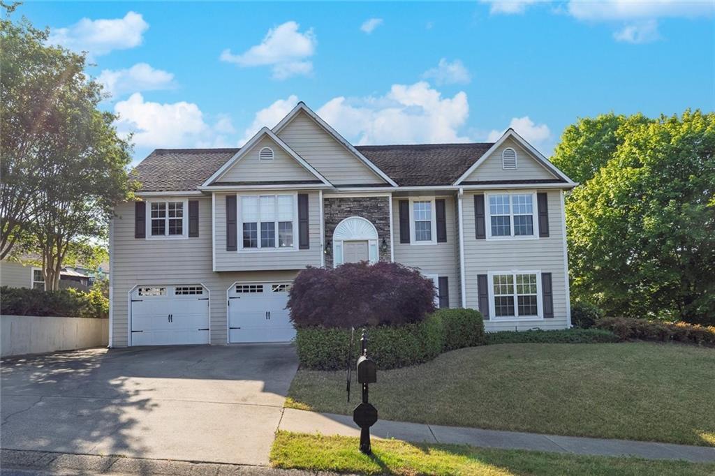 500 Mount Vernon Ln., Woodstock, GA 30189