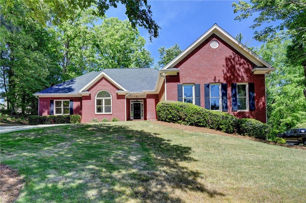 1251 Chadwick Lakes Dr., Lawrenceville, GA 30043