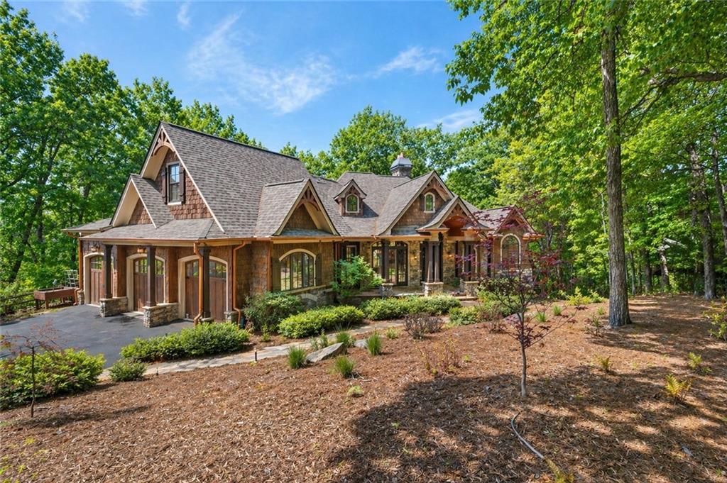 160 Bluestern Dr., Big Canoe, GA 30143