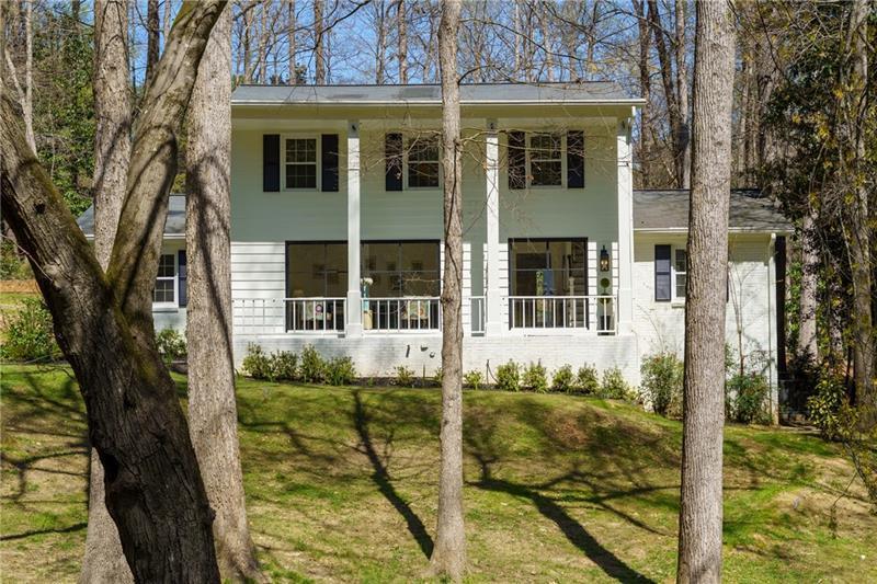 204 Devonwood Dr., Sandy Springs, GA 30328