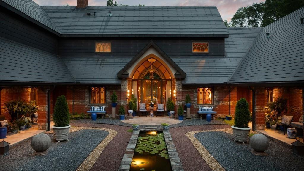 114 Lees Lake Rd., Fayetteville, GA 30214