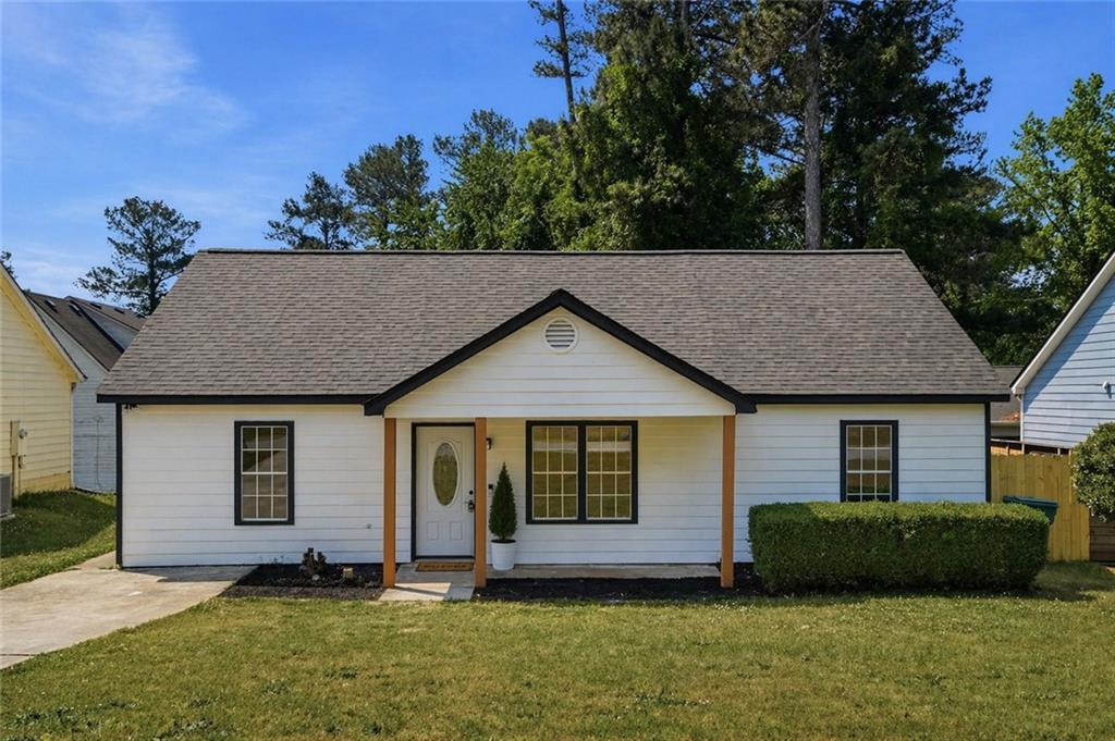 9127 Clubhouse Dr., Riverdale, GA 30274