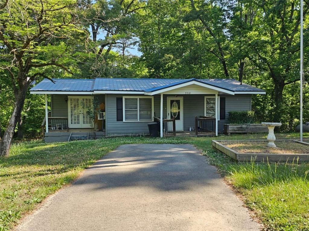 5510 Whitehall Rd., Lula, GA 30554