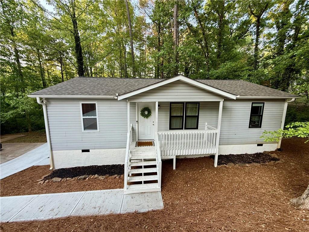 140 Rosewood Dr., Dallas, GA 30132