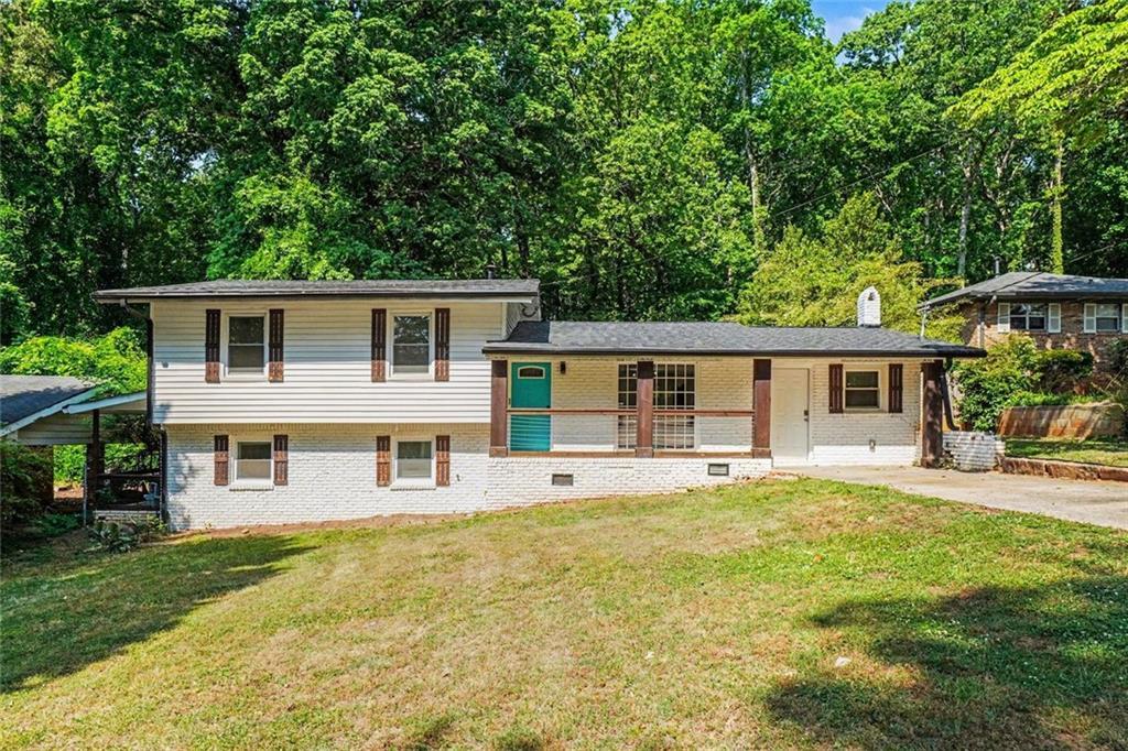 2637 Casher Dr., Decatur, GA 30034