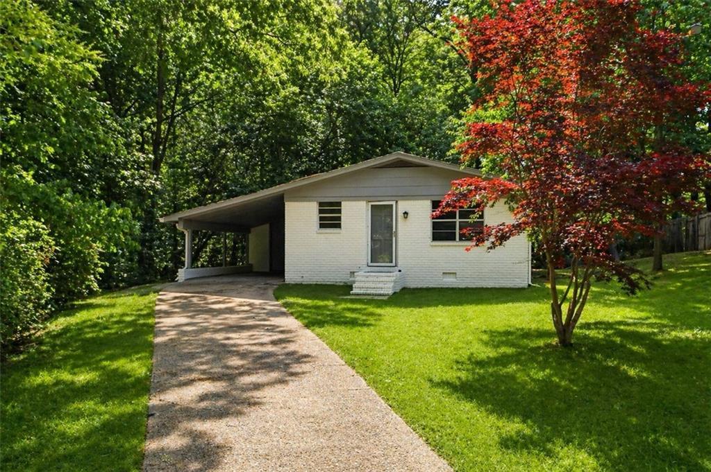 3842 Rhonda Ln., Gainesville, GA 30507