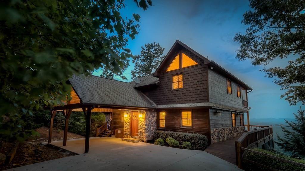 173 Sunrock Mountain Tr., Blue Ridge, GA 30513