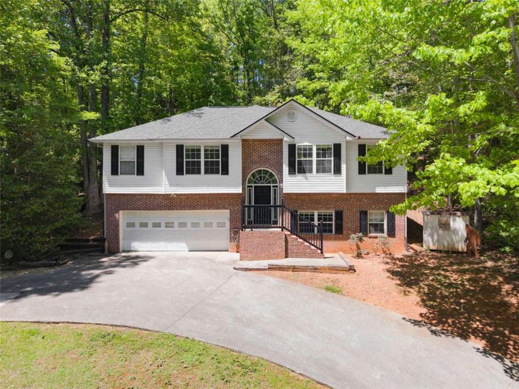 162 Greenview Ct., Cleveland, GA 30528