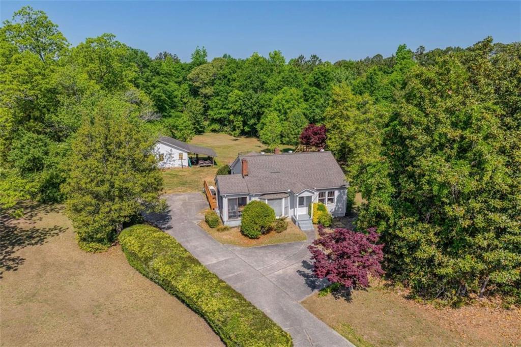 606 Rose Ln., Toccoa, GA 30577