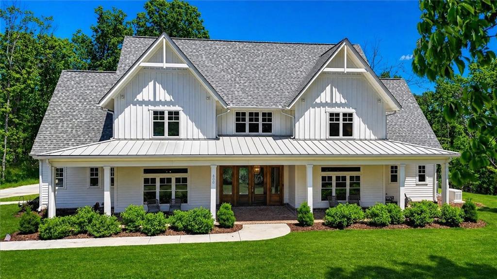 800 Garland Mountain Tr., Waleska, GA 30183