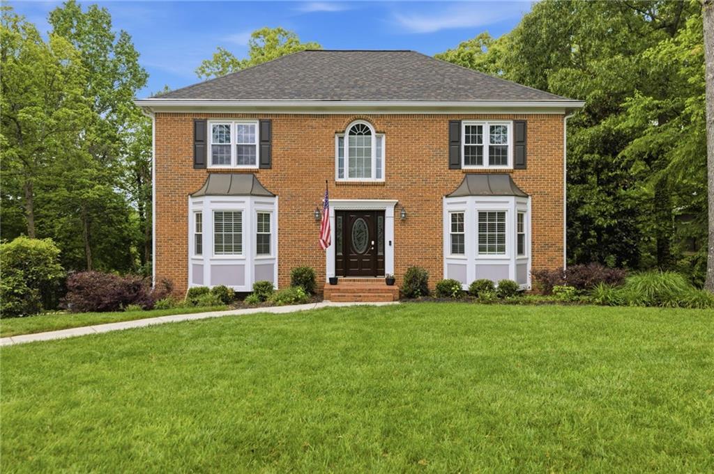 5001 Willow Creek Dr., Woodstock, GA 30188