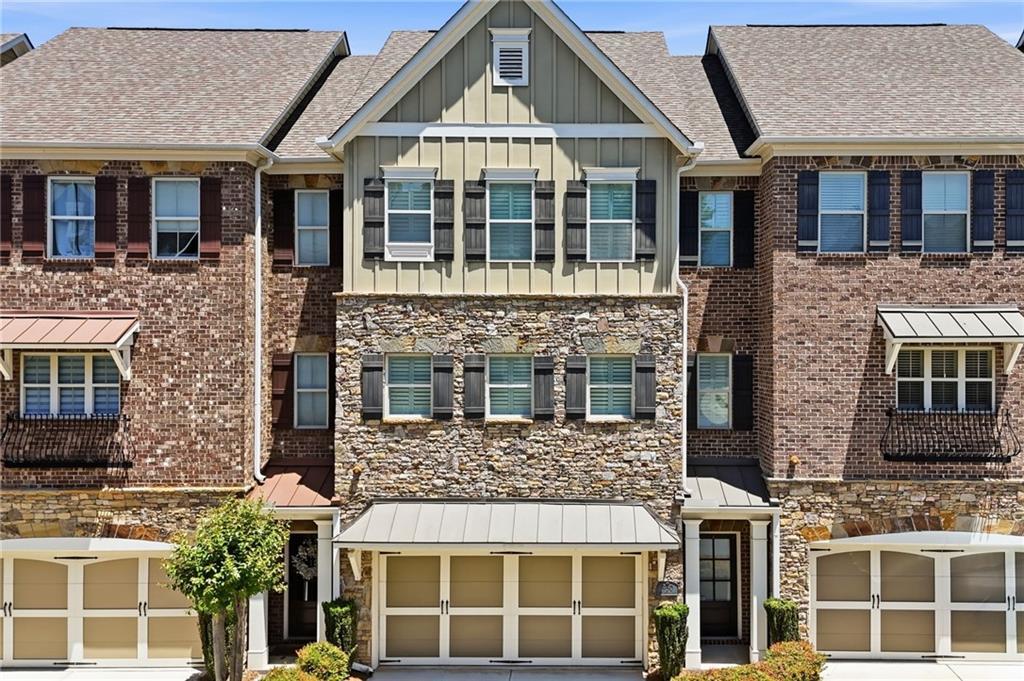 950 Opelousas Way, Atlanta, GA 30328