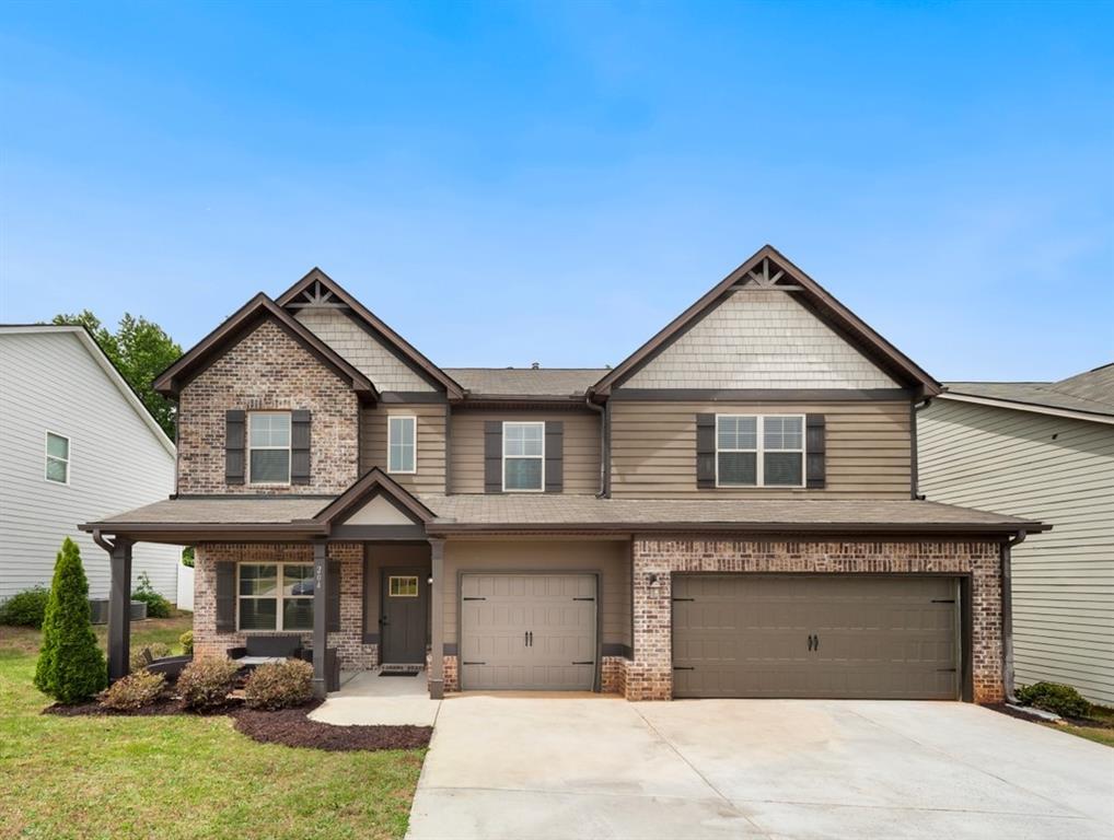 204 Villa Grande Dr., Locust Grove, GA 30248