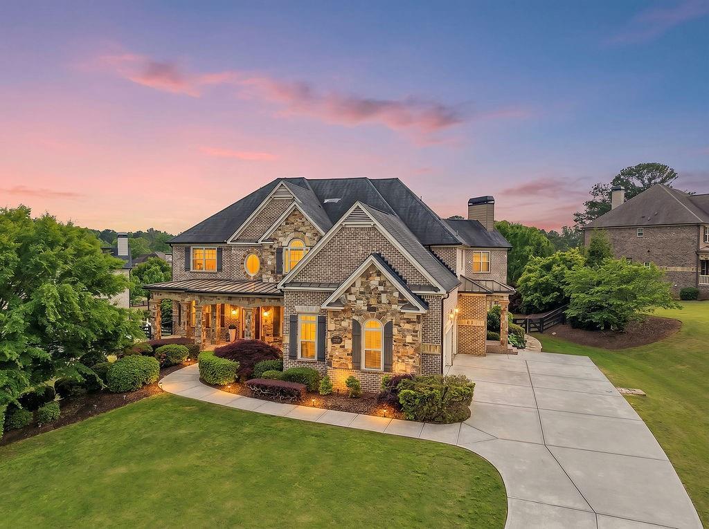16450 Waxmyrtle Rd., Alpharetta, GA 30004