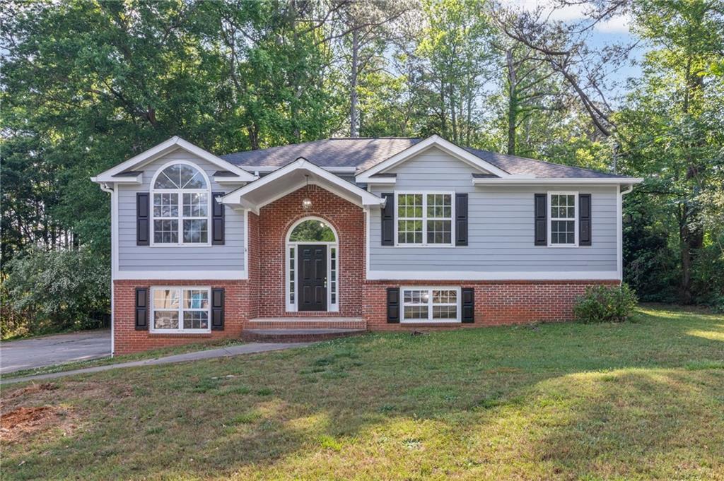 3911 Brianna Dr., Powder Springs, GA 30127