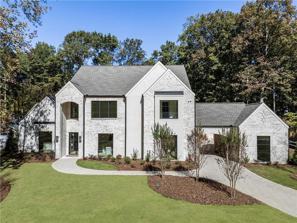 141 North Trace, Alpharetta, GA 30009
