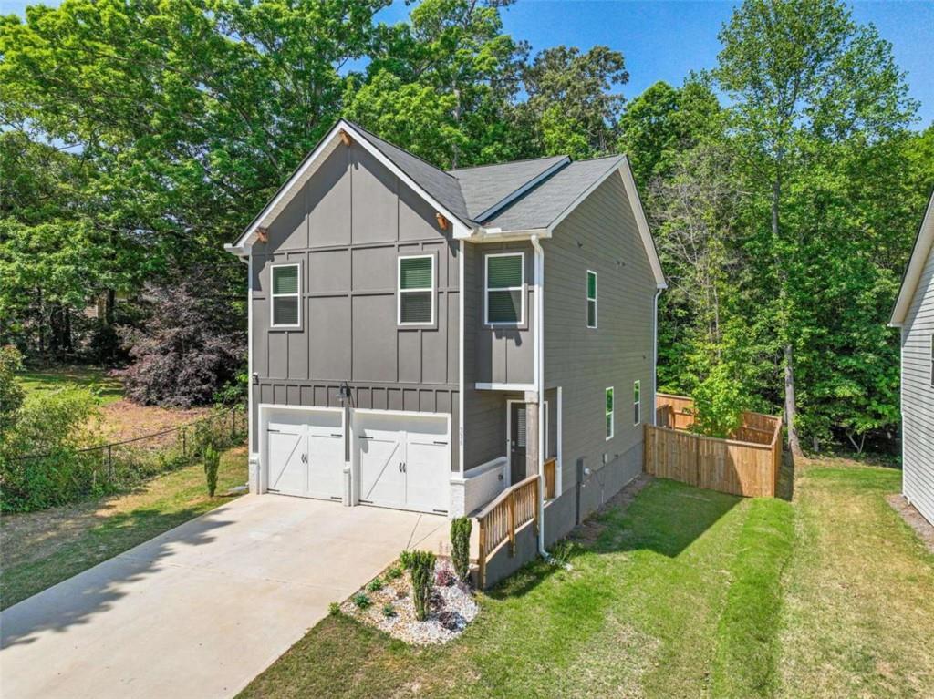 336 Wandering Brook Dr., Mcdonough, GA 30253