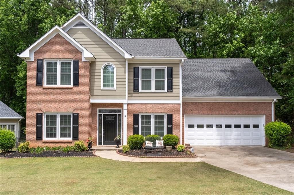 2950 Ivey Ridge Ln., Roswell, GA 30076
