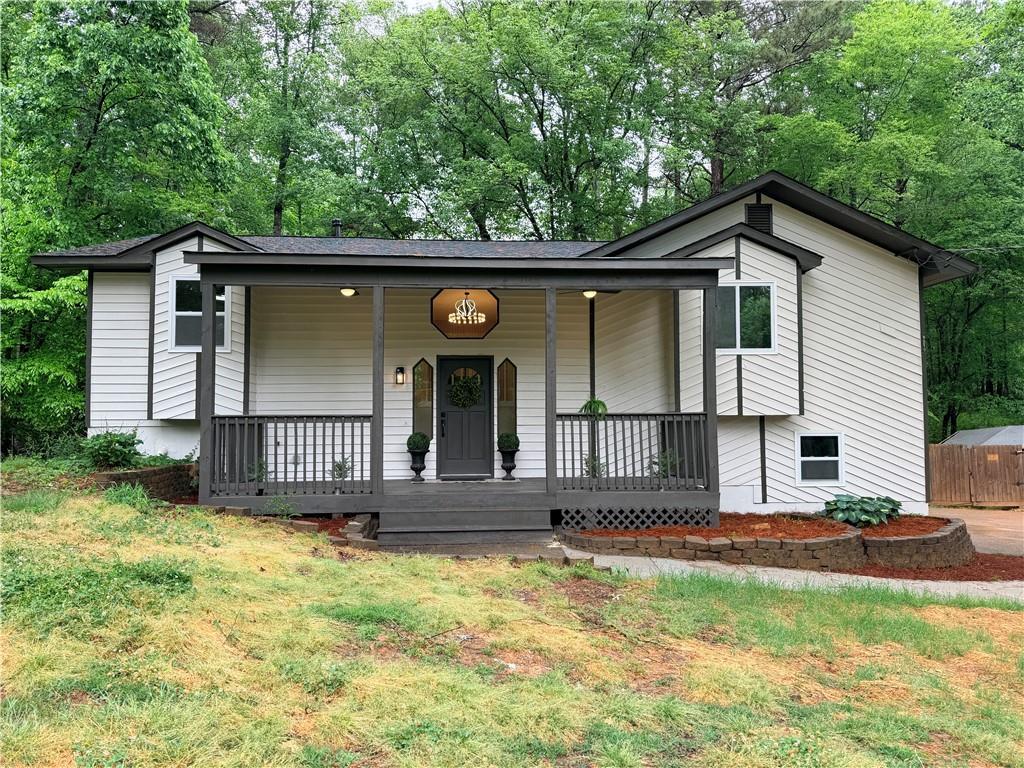 499 Hearth Pl., Lawrenceville, GA 30043