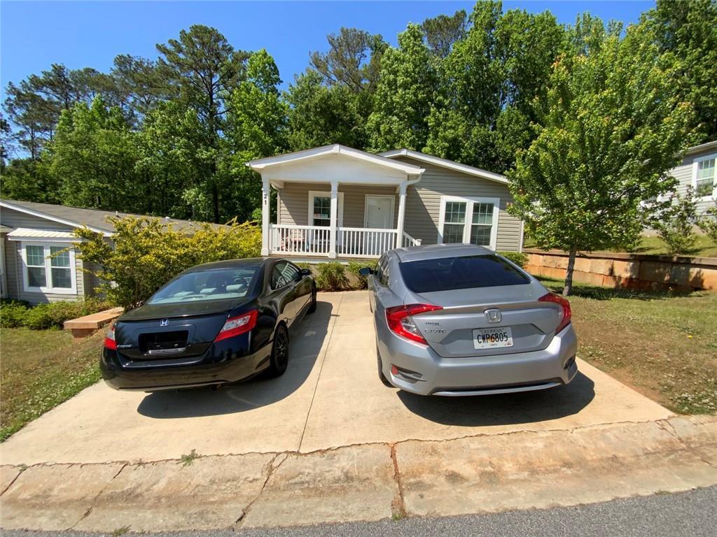 21 Hillandale St., Newnan, GA 30263