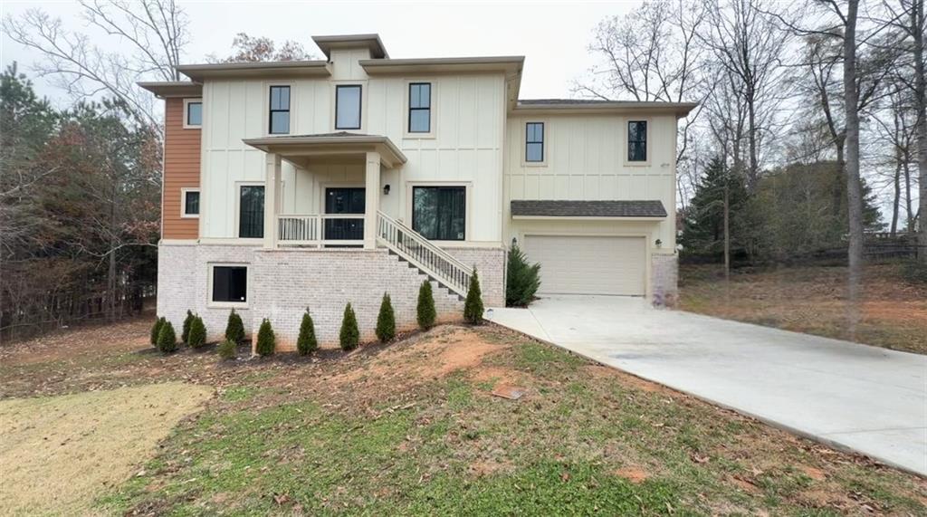 1705 Littlebrook Ct., Loganville, GA 30052