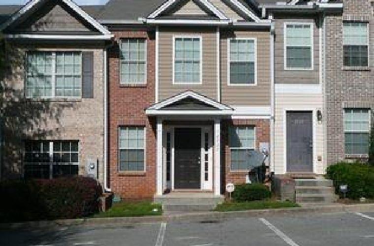 2739 Vining Ridge Ter., Decatur, GA 30034