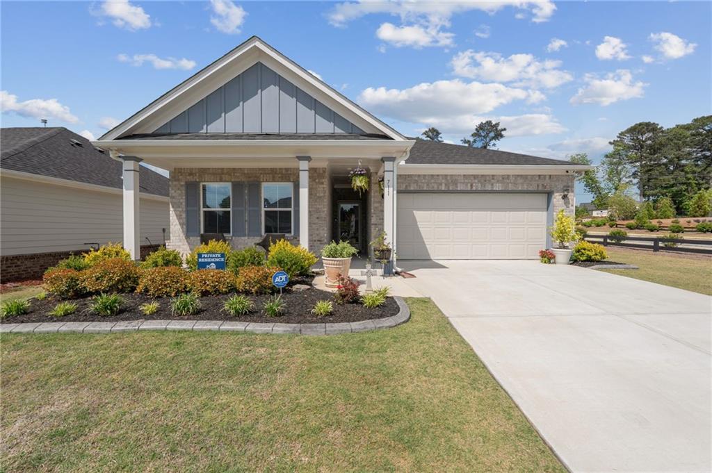 711 Pineberry Ct., Grayson, GA 30017