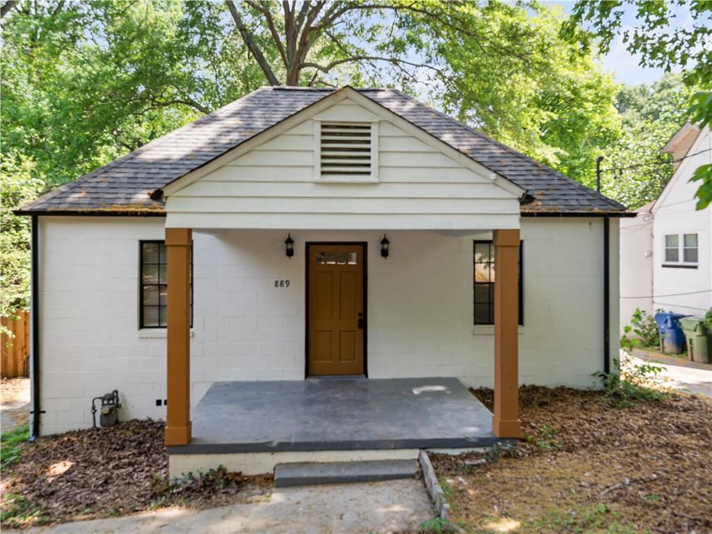 889 Edwin Pl., Atlanta, GA 30318