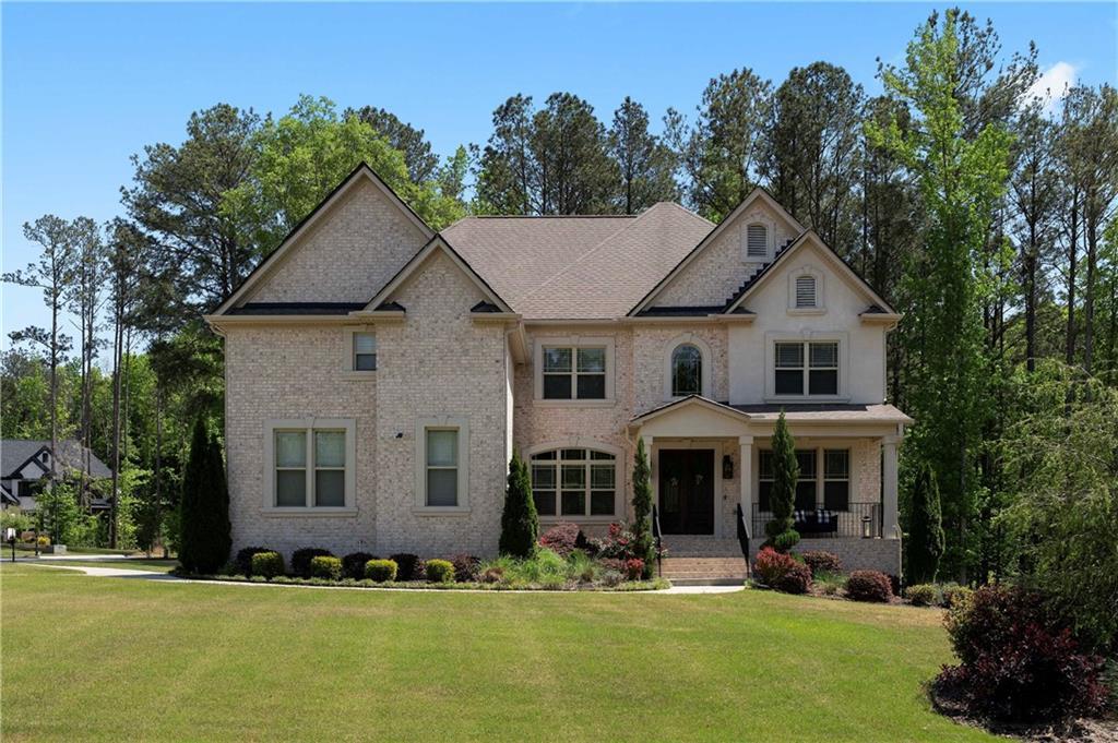 105 Browning Ct., Fayetteville, GA 30214