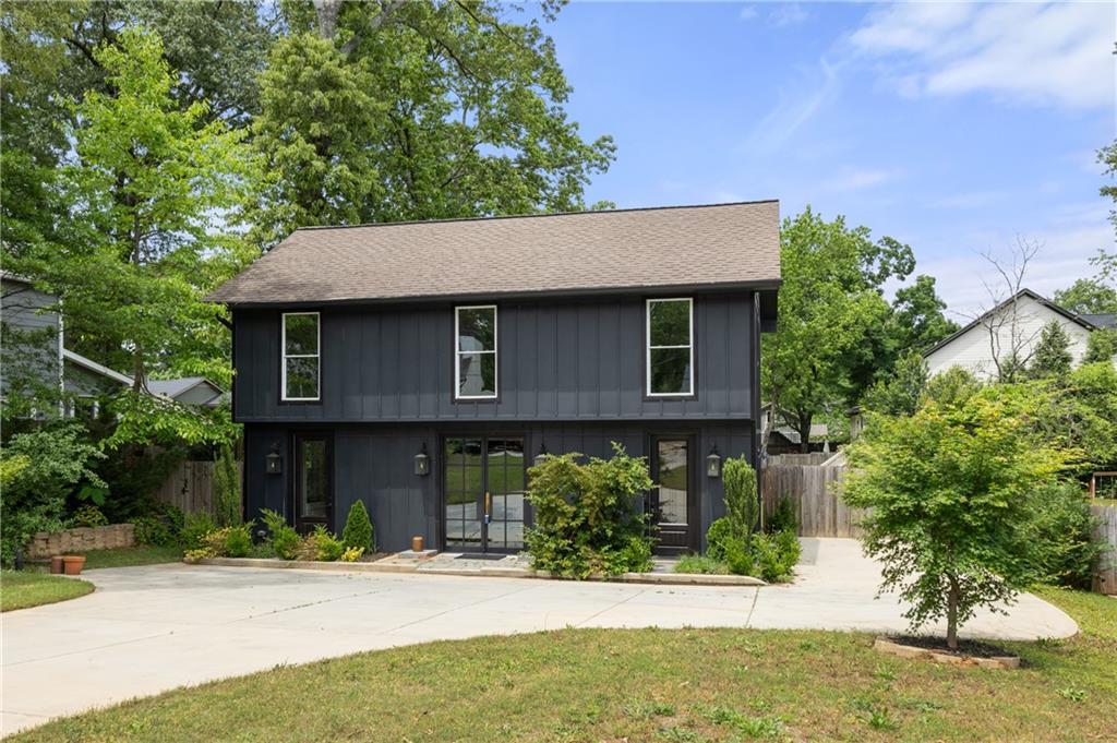 2824 Tupelo St., Atlanta, GA 30317