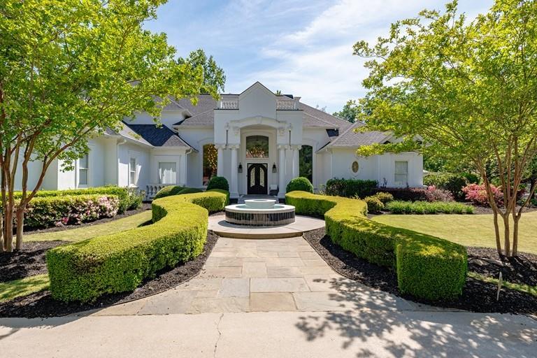 2614 Thurleston Ln., Duluth, GA 30097