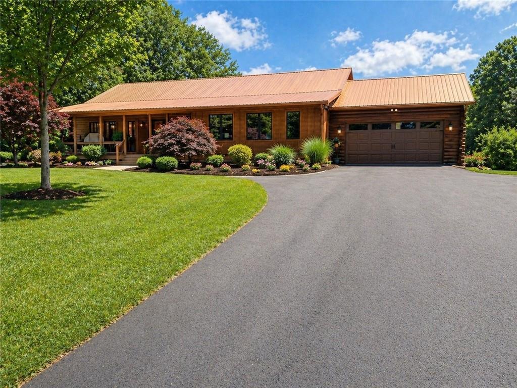 9657 Kelly Bridge Rd., Dawsonville, GA 30534