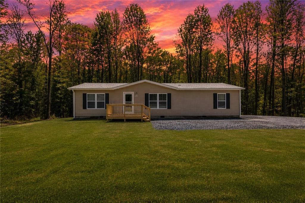 152 Wendy Hill Rd., Talking Rock, GA 30175