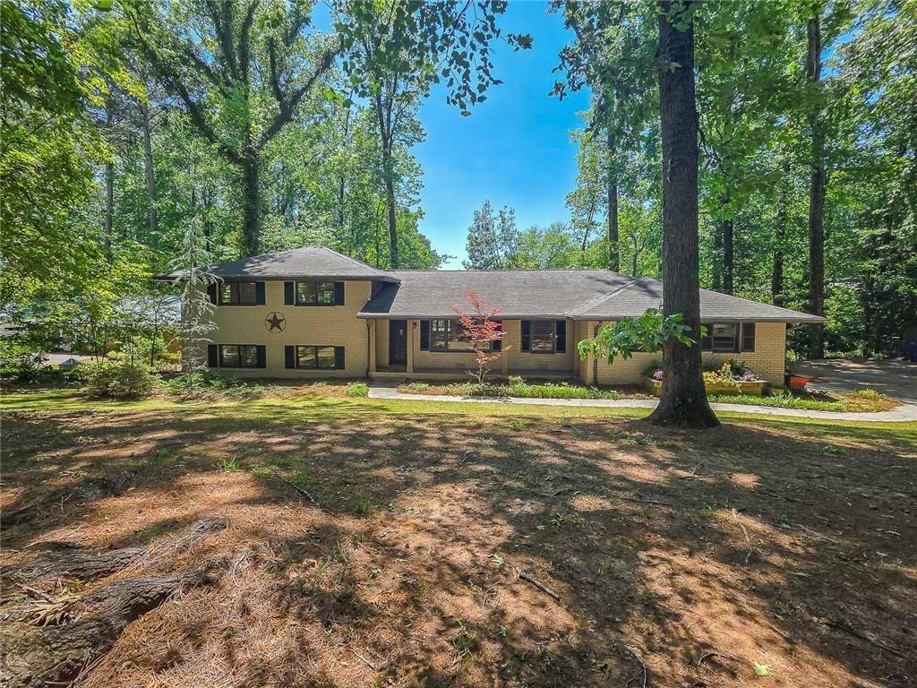 3873 Samaria Ct., Tucker, GA 30084