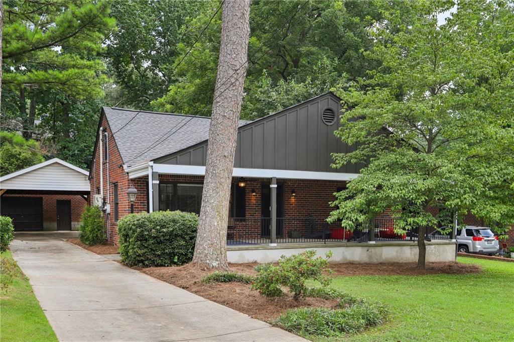2397 Greylock Pl., Decatur, GA 30030