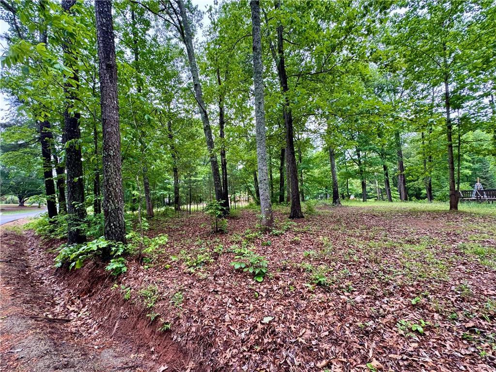 126 Mccready Dr., Dallas, GA 30157