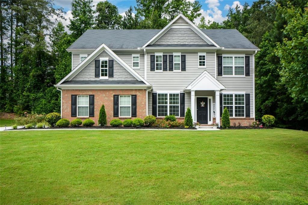 325 Paces Dr., Lithia Springs, GA 30122