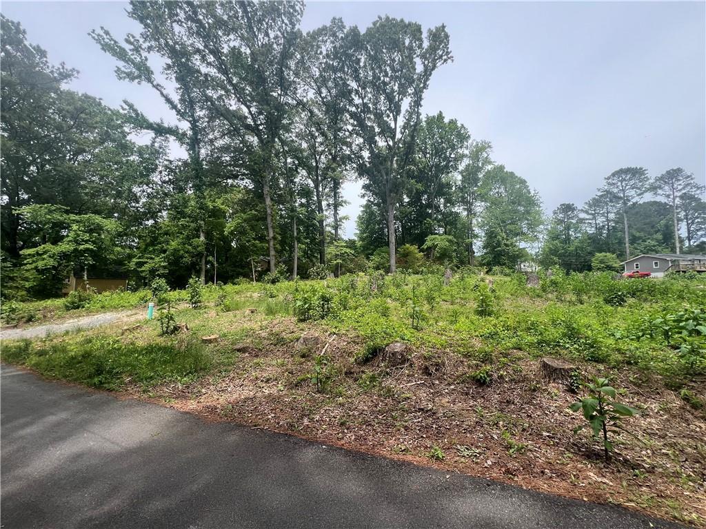 4630 White Lake Dr., Acworth, GA 30101